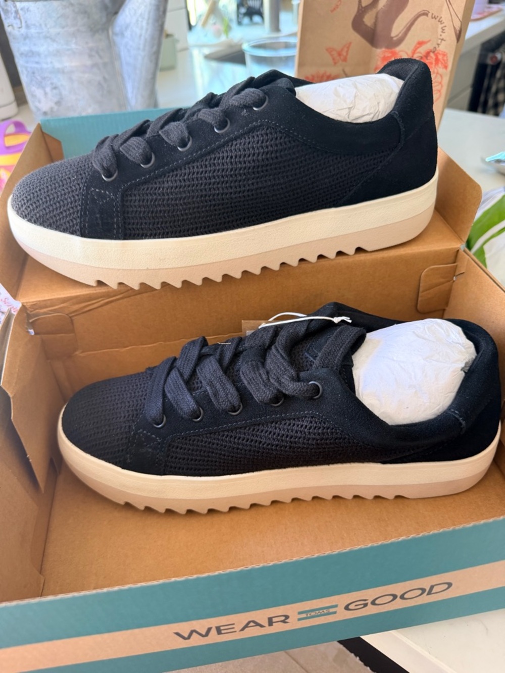 Tom’s Shoes Rea Lace-Up Platform Sneaker